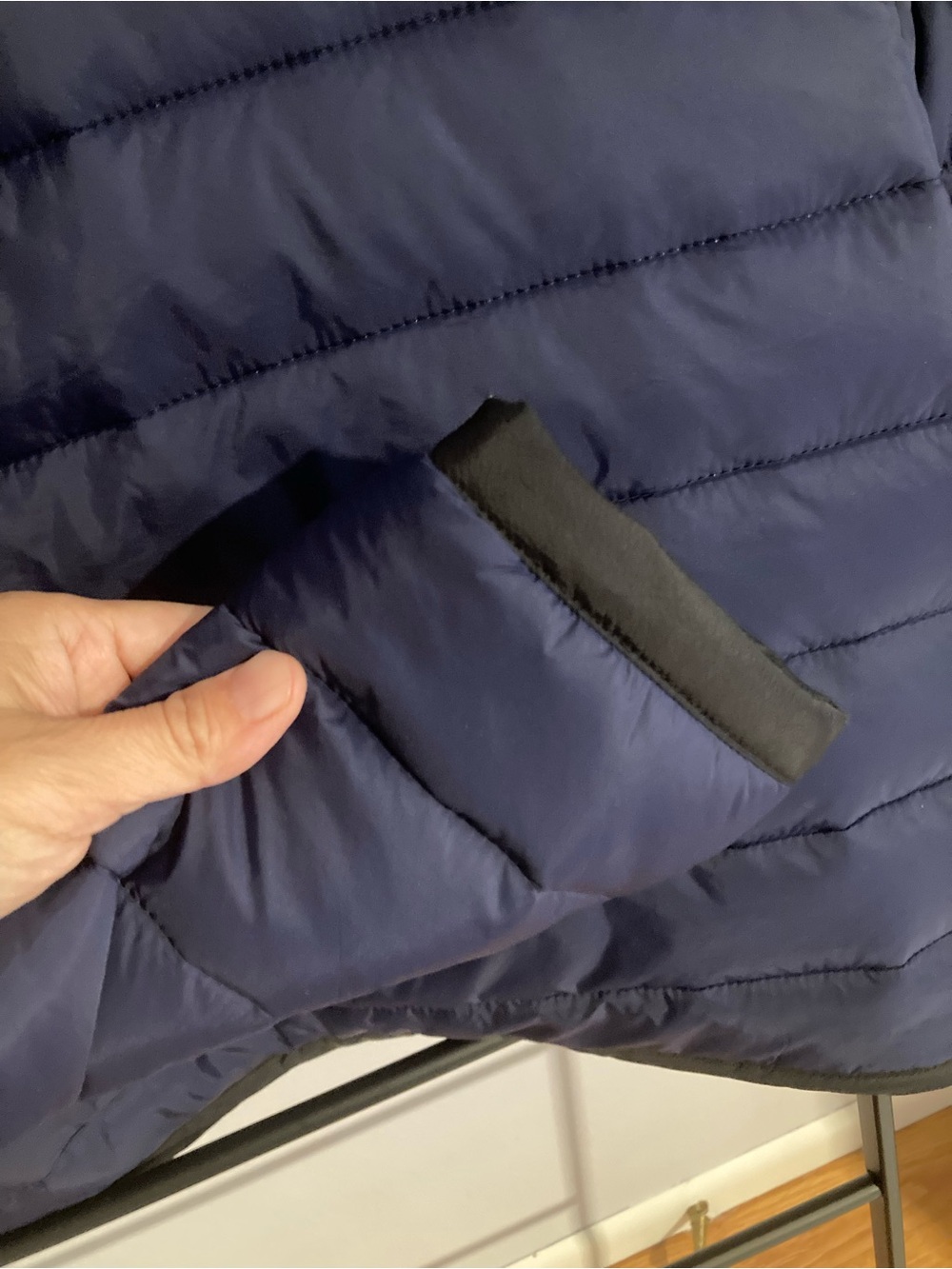 Evereve Navy Quilted Puffer Jacket, NWT - Picture 5 of 5
